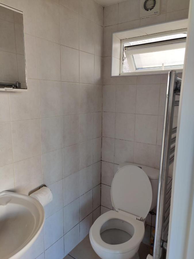 런던 Studio On Golders Green Road 아파트 외부 사진